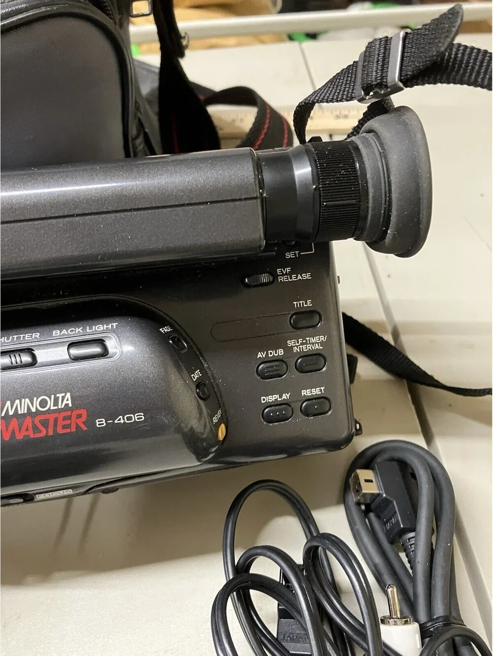 Minolta Master 8-418 Video Camcorder With Bag, Batteries, & Cords Parts & Repair